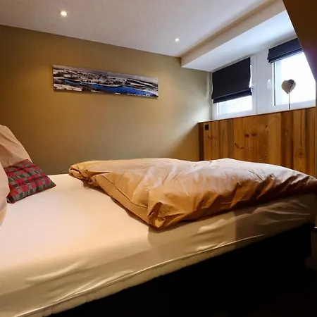 Holiday home 24