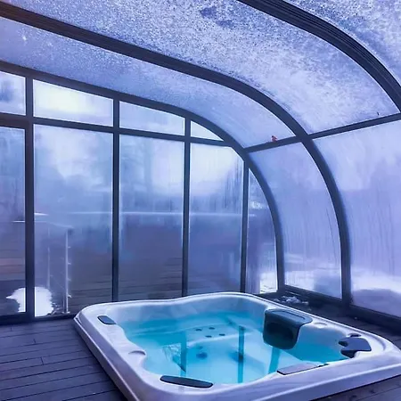 24 Hébergement de vacances Butgenbach